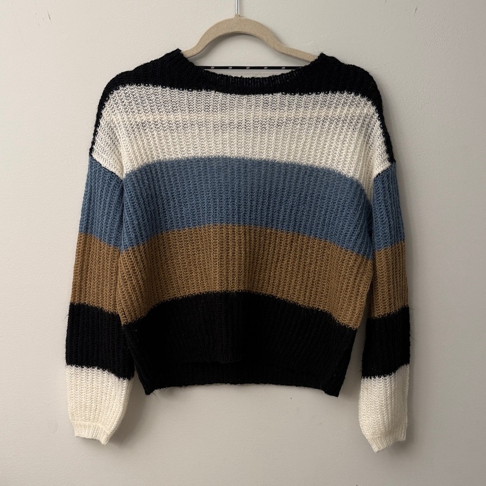 Cozy Striped Crew Neck Sweater - Black, Blue, Brown, White